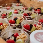 Szálloda Der Schlosswirt Zu - Biedermeierhotel Und Restaurant 4*