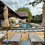 Hotel Der Schlosswirt Zu - Biedermeierhotel Und Restaurant
