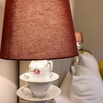 Hotell Der Schlosswirt Zu - Biedermeierhotel Und Restaurant Anif