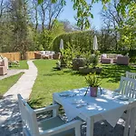 Der Schlosswirt Zu - Biedermeierhotel Und Restaurant Hotel 4*