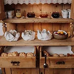 Hotell Der Schlosswirt Zu - Biedermeierhotel Und Restaurant 4*