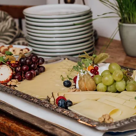 Ξενοδοχείο Der Schlosswirt Zu - Biedermeierhotel Und Restaurant