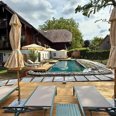Отель Der Schlosswirt Zu - Biedermeierhotel Und Restaurant