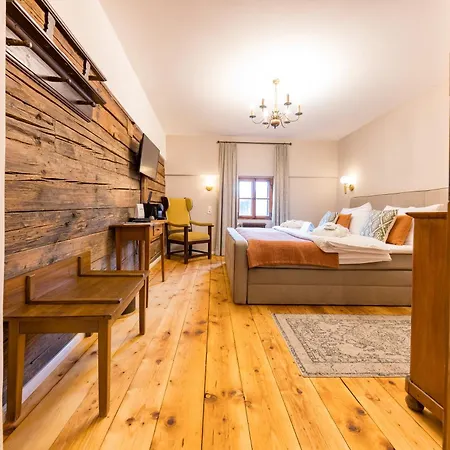 Der Schlosswirt Zu - Biedermeierhotel Und Restaurant 4* Anif