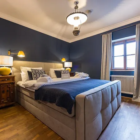 Ξενοδοχείο Der Schlosswirt Zu - Biedermeierhotel Und Restaurant