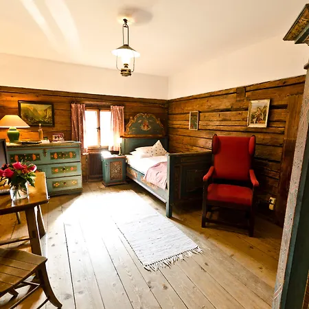 Der Schlosswirt Zu - Biedermeierhotel Und Restaurant Отель 4*