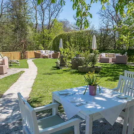 Der Schlosswirt Zu - Biedermeierhotel Und Restaurant 酒店 4*