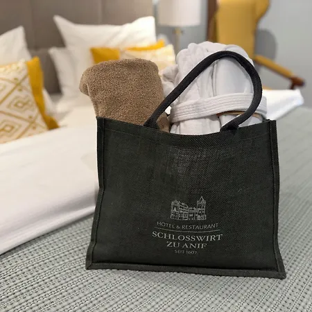 Otel Der Schlosswirt Zu - Biedermeierhotel Und Restaurant Anif
